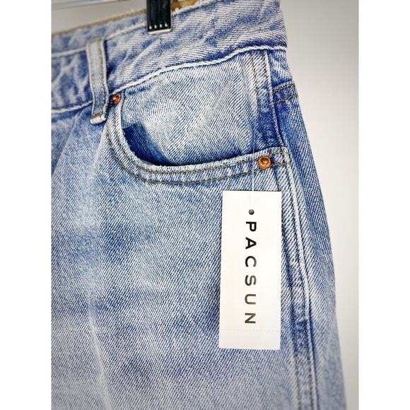 NWT PacSun Casey Light Indigo Butt Slit Low Rise Baggy Jeans Sz 27 Wide Leg - Picture 3 of 12